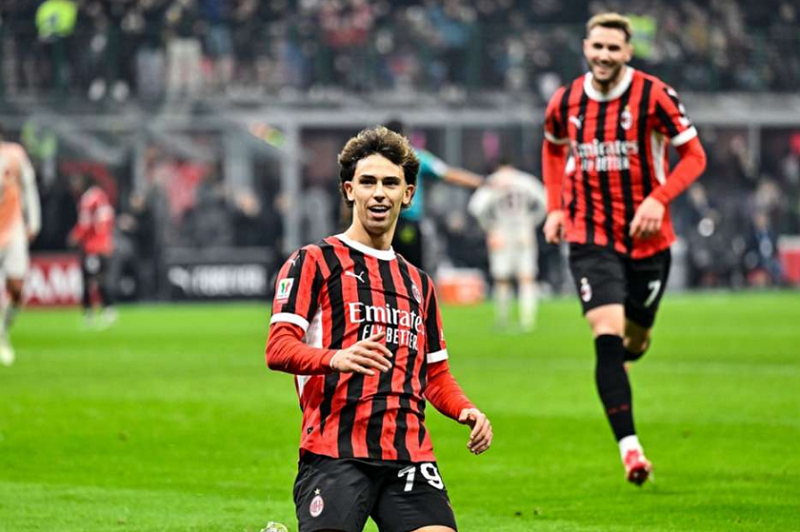 joao-felix-gay-that-vong-tai-milan-chelsea-chang-may-may-tiec