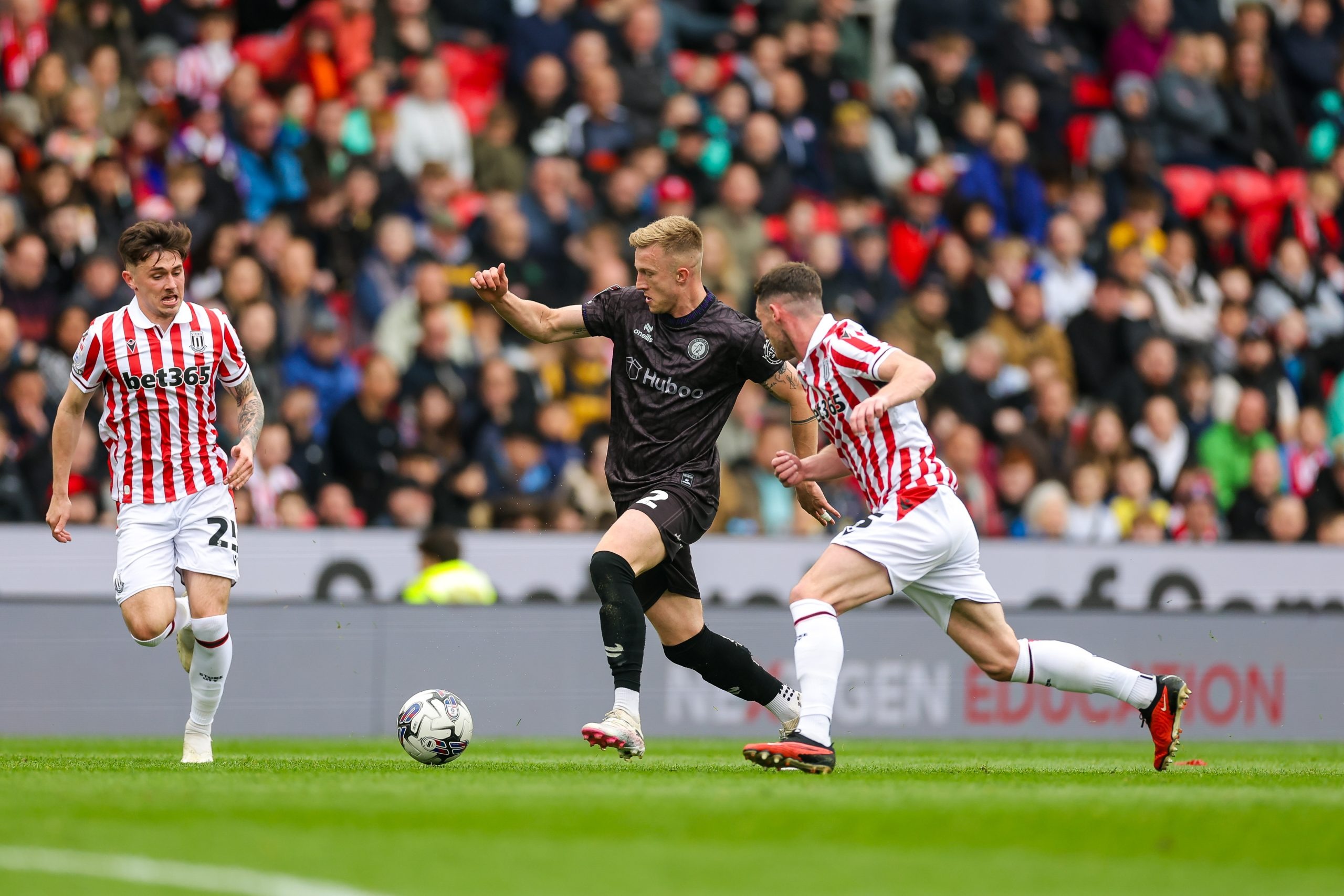 Nhận định soi kèo Bristol vs Stoke lúc 02h45 ngày 13/2/2025