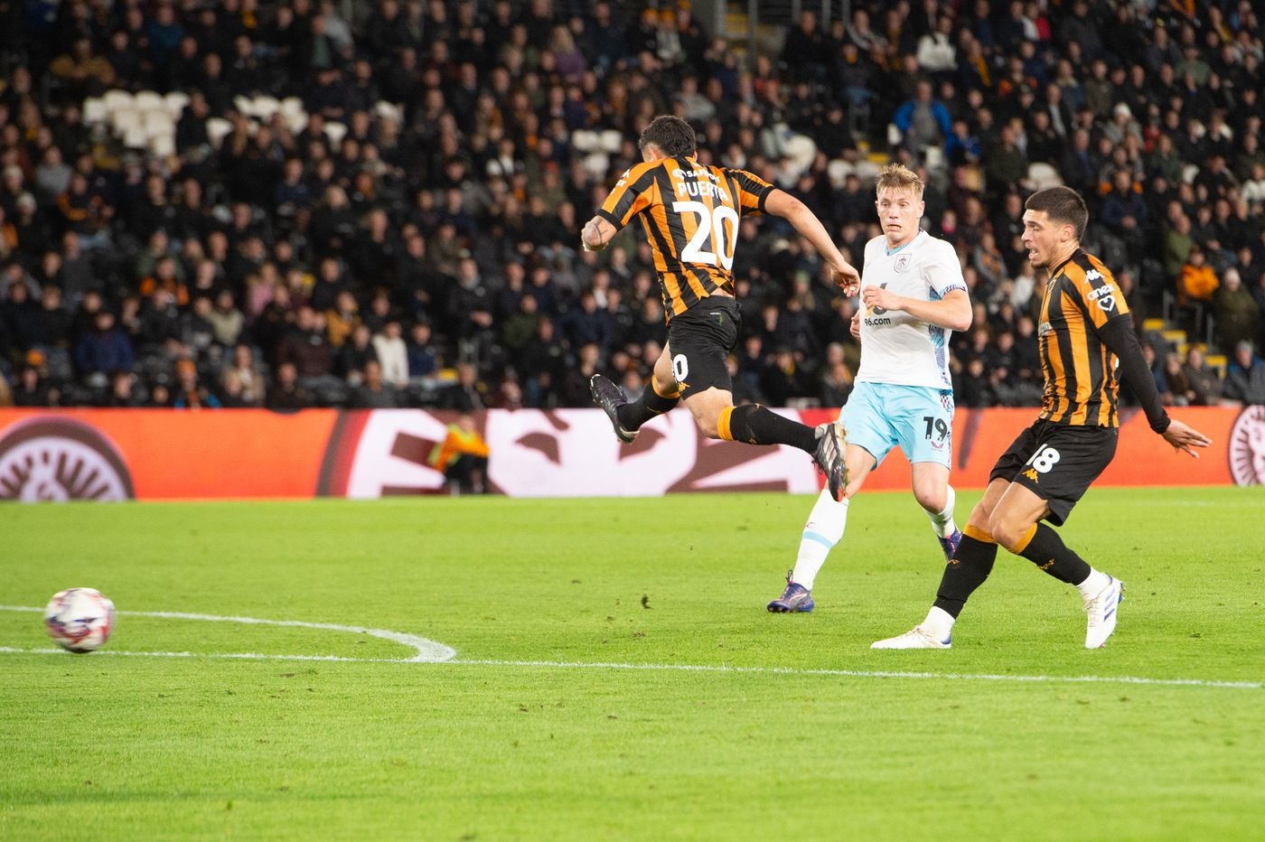 Nhận định soi kèo Burnley vs Hull lúc 02h45 ngày 13/2/2025